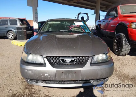 2002 Ford Mustang z USA, uszkodzony, nr VIN 1FAFP40482F107514